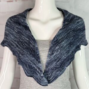 Hand Knit Ombré Slate Blue Eyelet Scallop Triangle Shoulder Shawl Wrap One Size